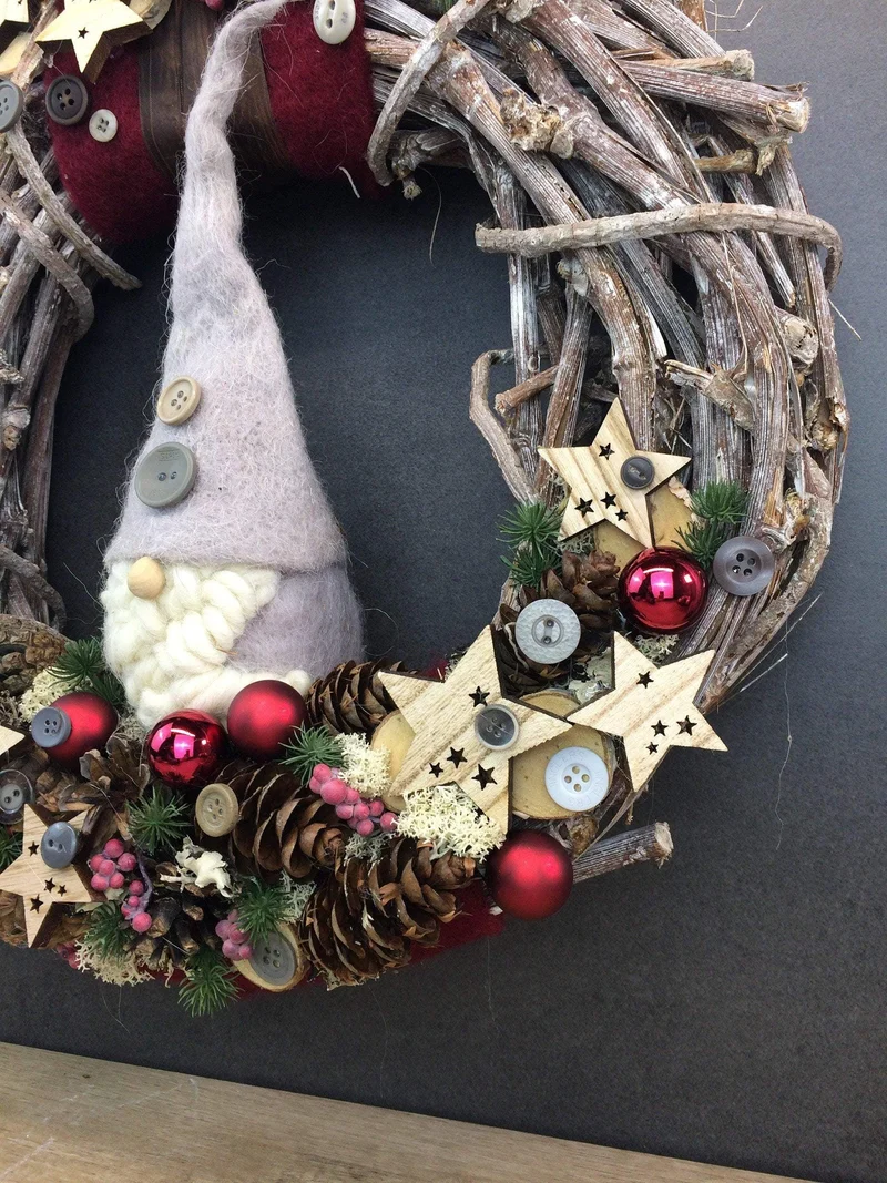 Türkranz Weihnachten Wichtel Weidenkranz 40cm – Tanne Wunschfarbe