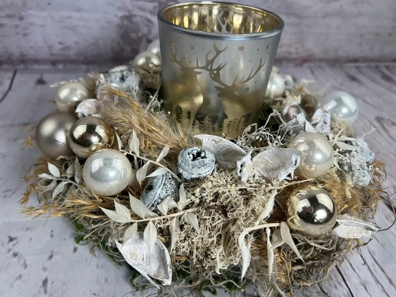 Adventsgesteck 23cm mit Windlicht – Trockenblumen und Naturmaterialien