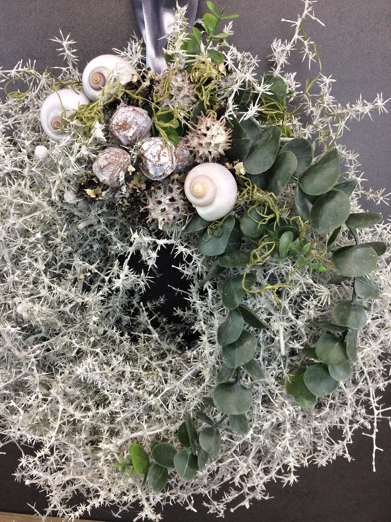 Natur Wandkranz Trockenblumen handgebunden – modern & stilvoll