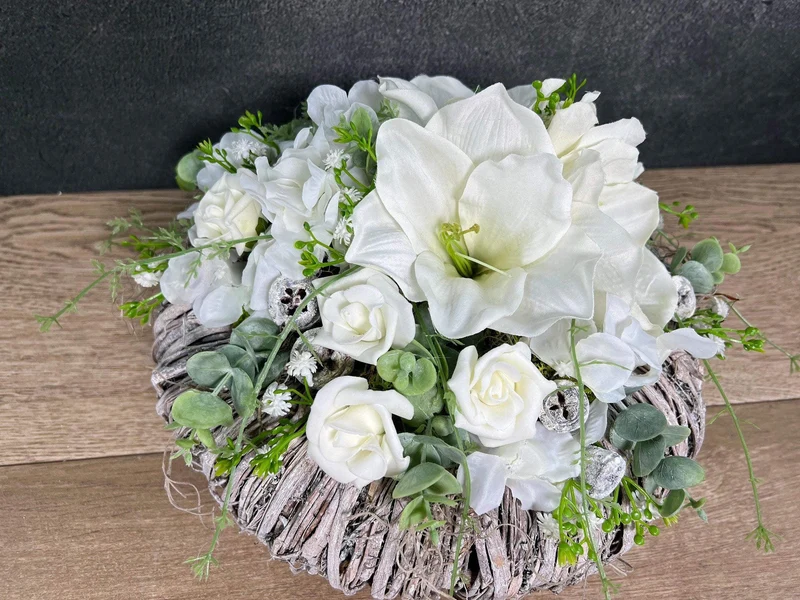 Amaryllis Grabgesteck Seidenblumen – handgefertigter Grabschmuck