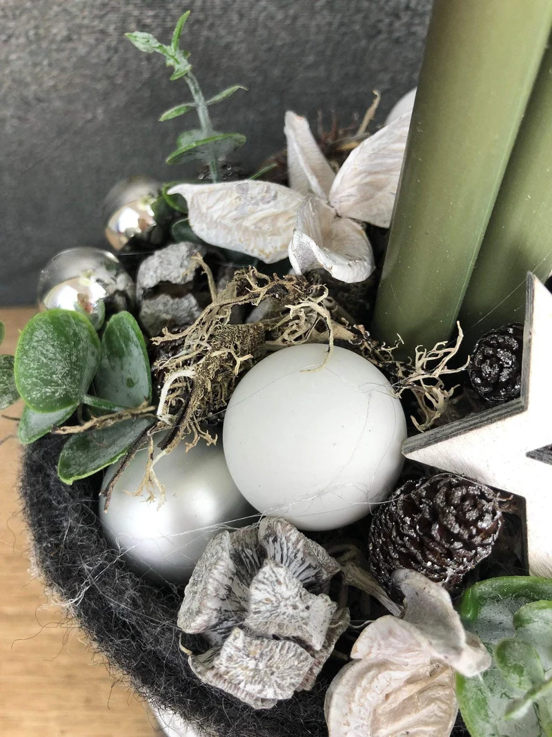 Adventsgesteck Amaryllis mit Eukalyptus – Kerze Weihnachtsdeko 36 oder 52cm