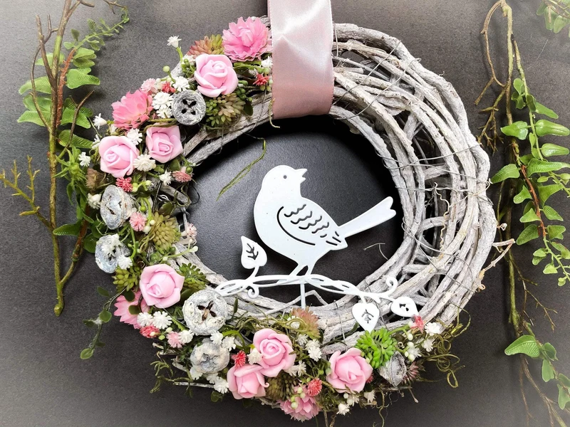 Türkranz Herbst Rose Schleierkraut – stimmungsvolle Türdeko