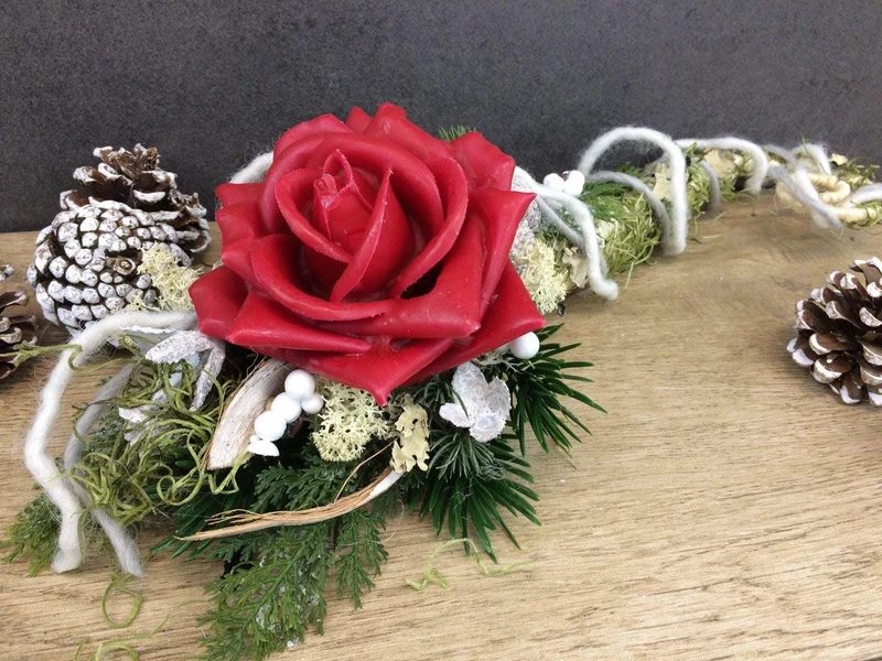 Seidenblumen Grabgesteck Christrose – Grabdekoration handgefertigt