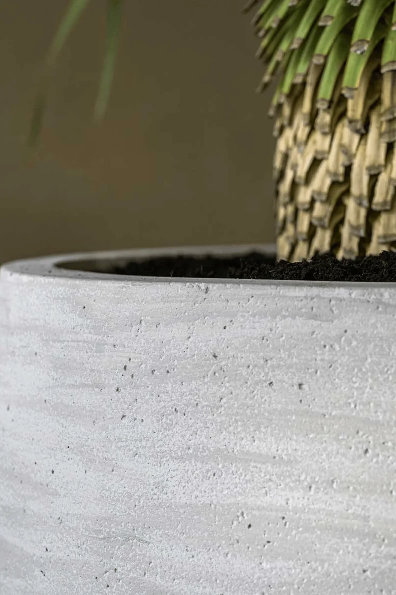 Großer Pflanzkübel Jumbo Charlie Weiß in Beton-Optik