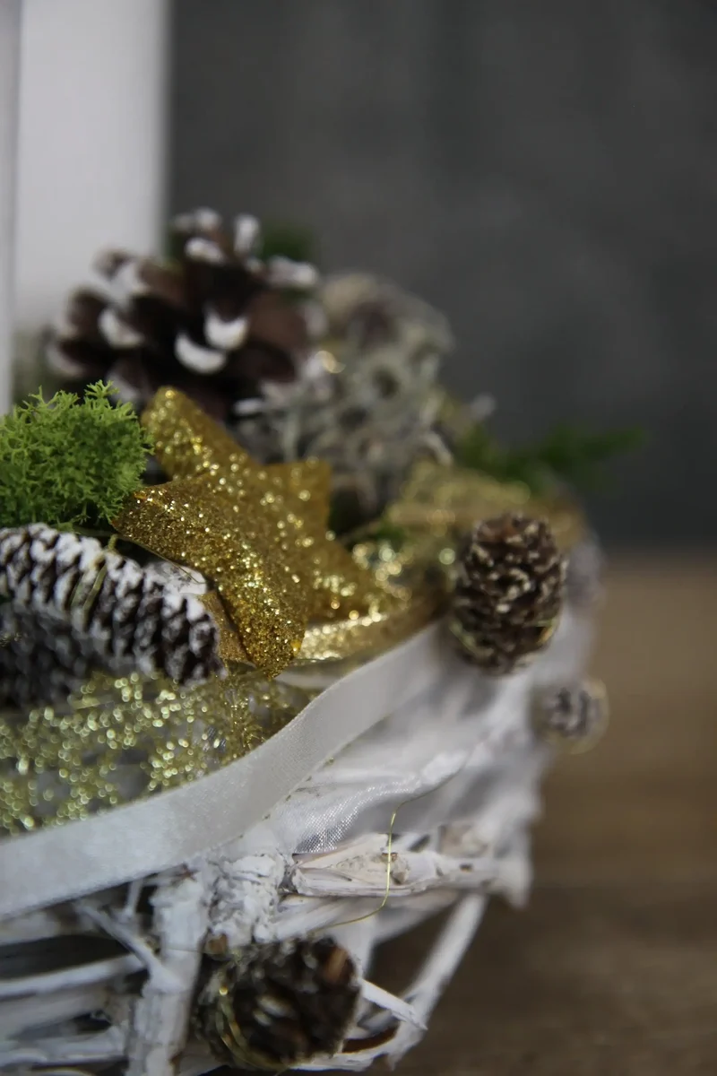 Adventskranz gefrostet rund – stilvoll langlebig