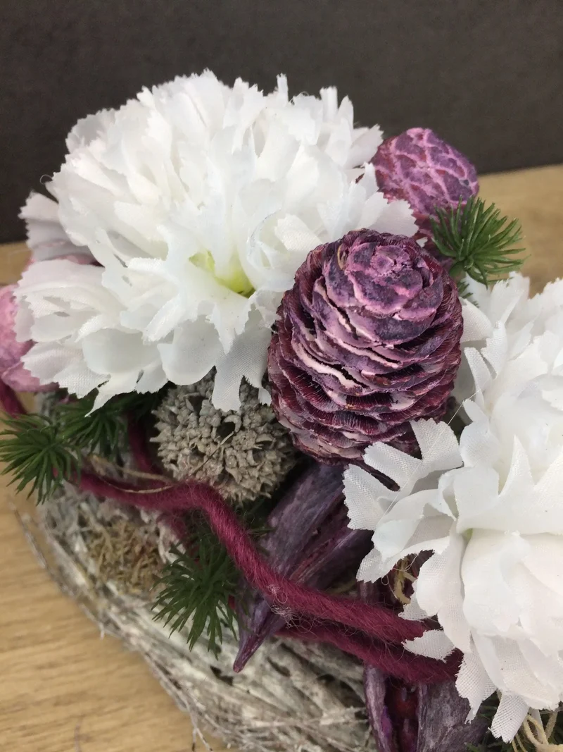 Grabgesteck Nelke Seidenblumen – langlebiger Grabschmuck