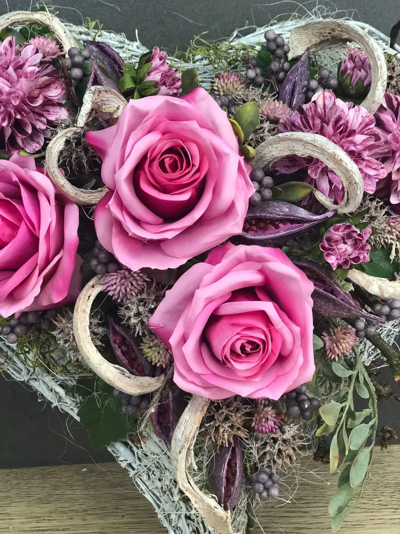 Grabherz Rose – Grabschmuck Seidenblumen langlebig – für Außenbereich