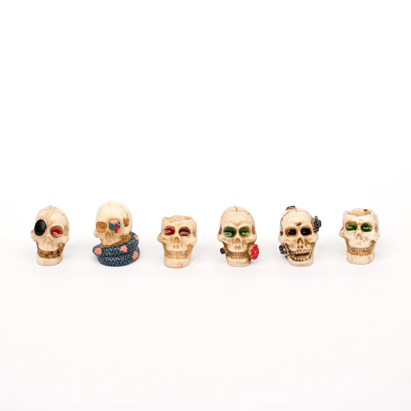 Skulls Gone Wild - 6 pcs - Miniature figurines - Ø 1cm ↑ 2cm