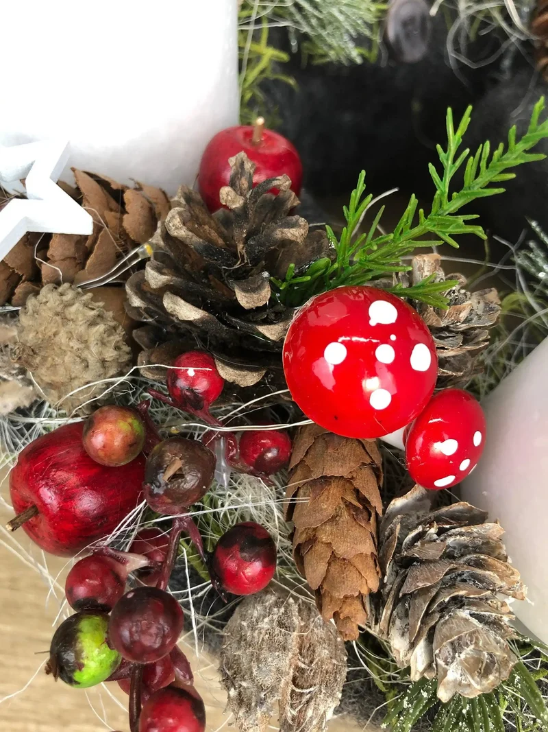 Adventskranz rund stilvoll – mehrjährig handgefertigt mit Tanne
