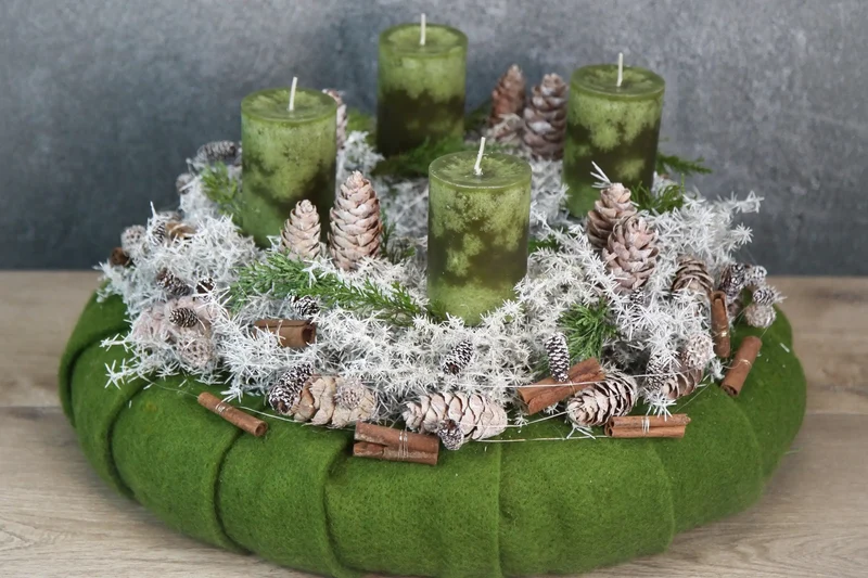Adventskranz rund mit Asparagus – natürlich & mehrjährig
