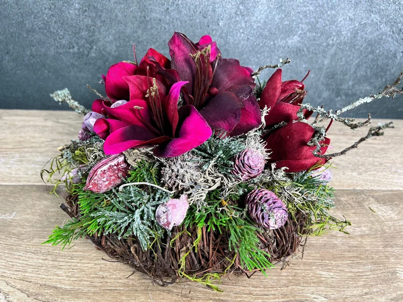 Grabgesteck Amaryllis Seidenblumen – ausdrucksstarke Grabdeko