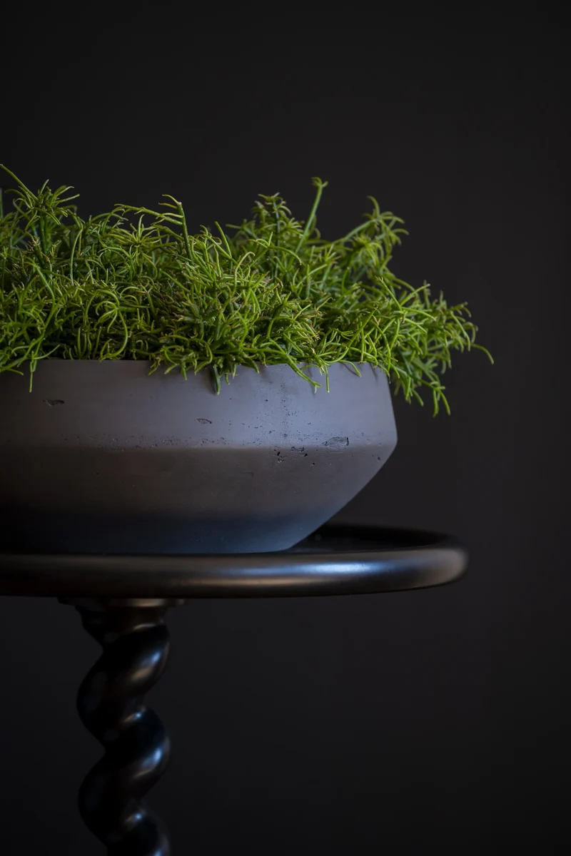 Vase Madu Schwarz, wasserdicht aus glasfaserverstärktem Ton