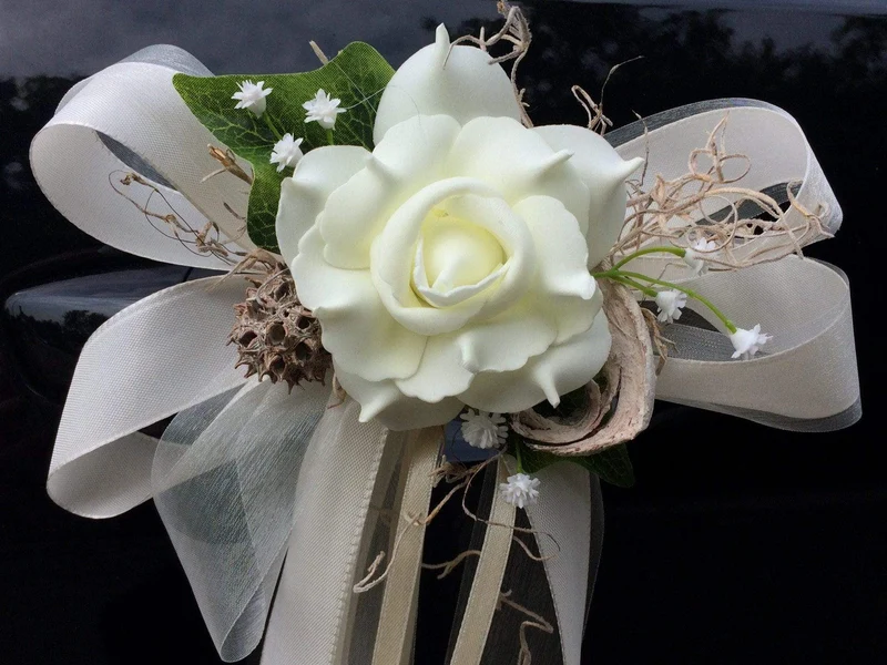 Autoschmuck Set 3-teilig Hochzeit Seidenblumen – Herz und Schleifen –