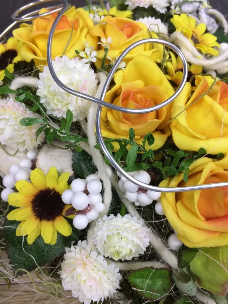 Grabherz Sonnenblume Seidenblumen – langlebiger Grabschmuck