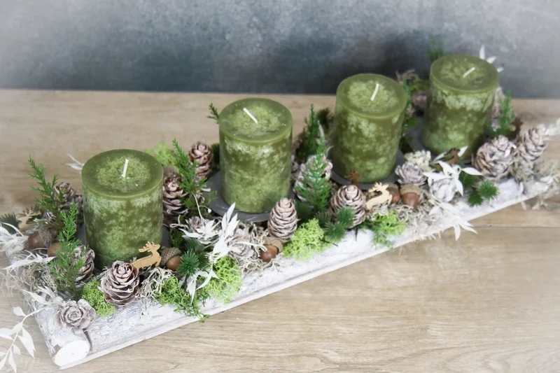 Adventsgesteck länglich Hirsch Tablett – Advent Naturmaterialien