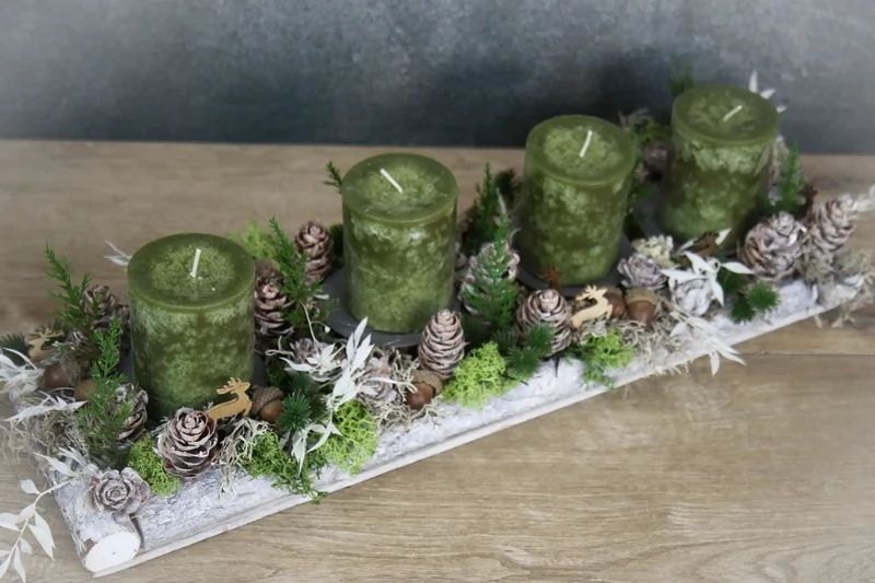 Adventsgesteck länglich Hirsch Tablett – Advent Naturmaterialien