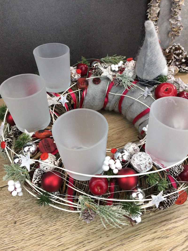 Adventskranz Wichtel rund – stilvoll langlebig handgefertigt mi