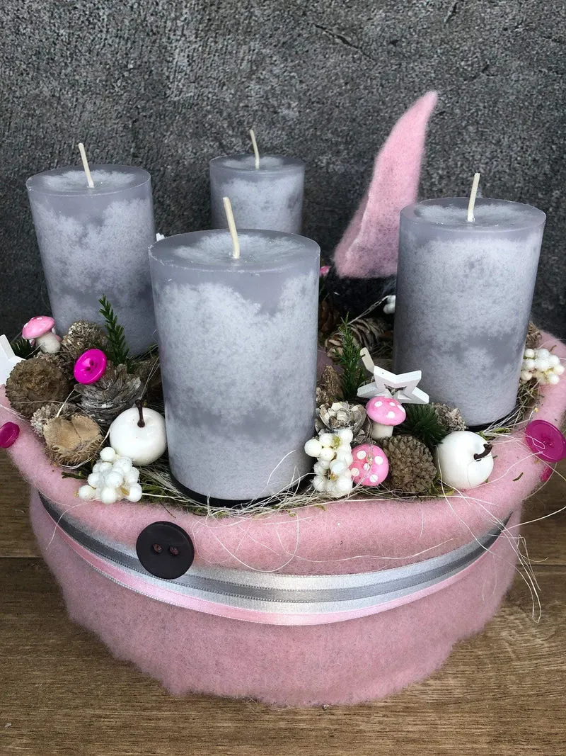 Runder Adventskranz modern – stilvoll mehrjährig mit Tanne