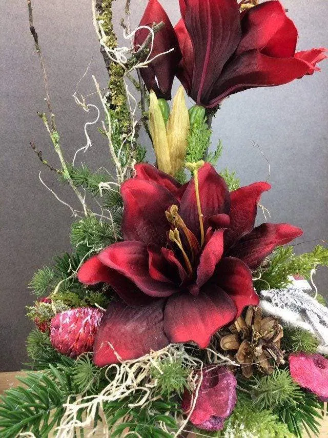 Seidenblumen Grabgesteck Amaryllis – Grabschmuck modern