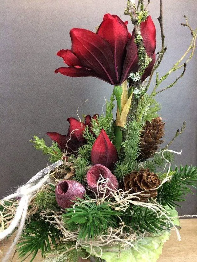 Seidenblumen Grabgesteck Amaryllis – Grabschmuck modern