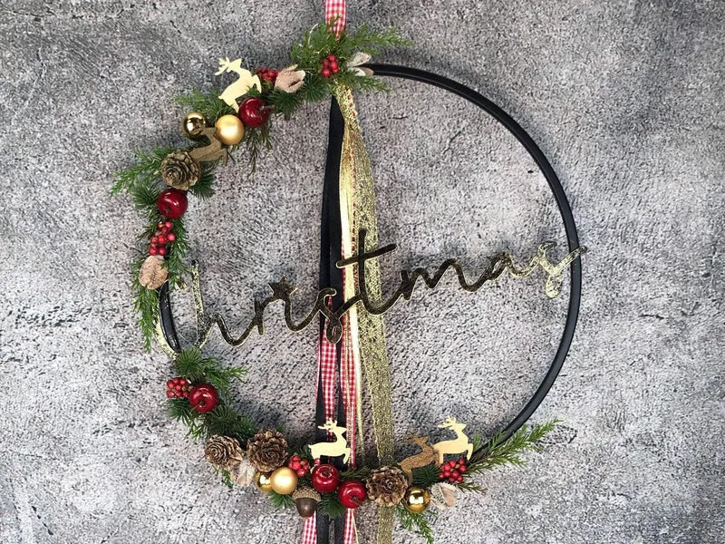 Fensterschmuck Ring Weihnachten – moderner Fensterring mit LED