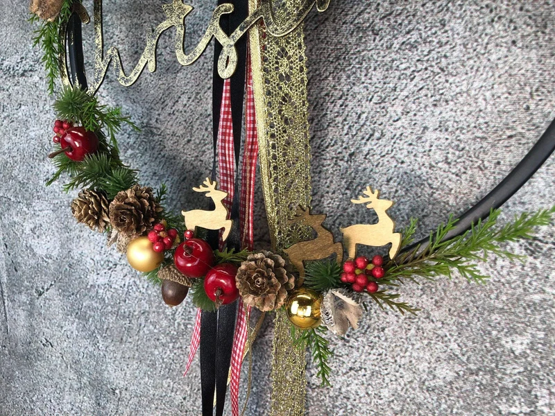 Fensterschmuck Ring Weihnachten – moderner Fensterring mit LED