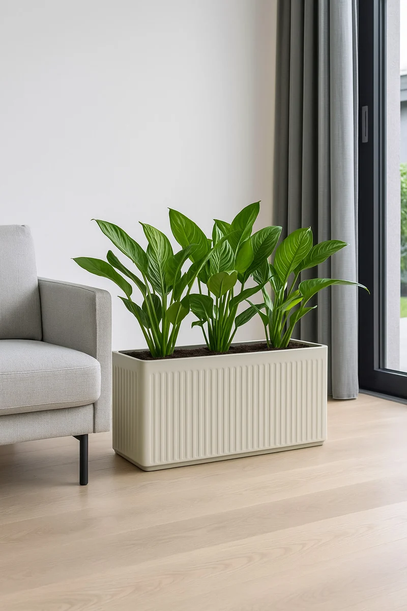 Rechteckiger Pflanzkübel Jort Seidenweiß aus Fiberglas
