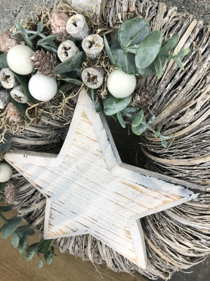 Weihnachtskranz Eukalyptus – Türkranz Weihnachten modern