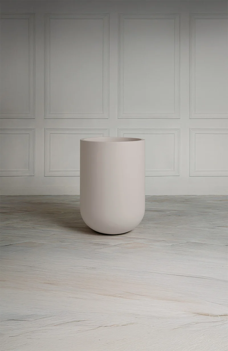 Blumentopf Zenith Seidenweiß aus Fiberglas
