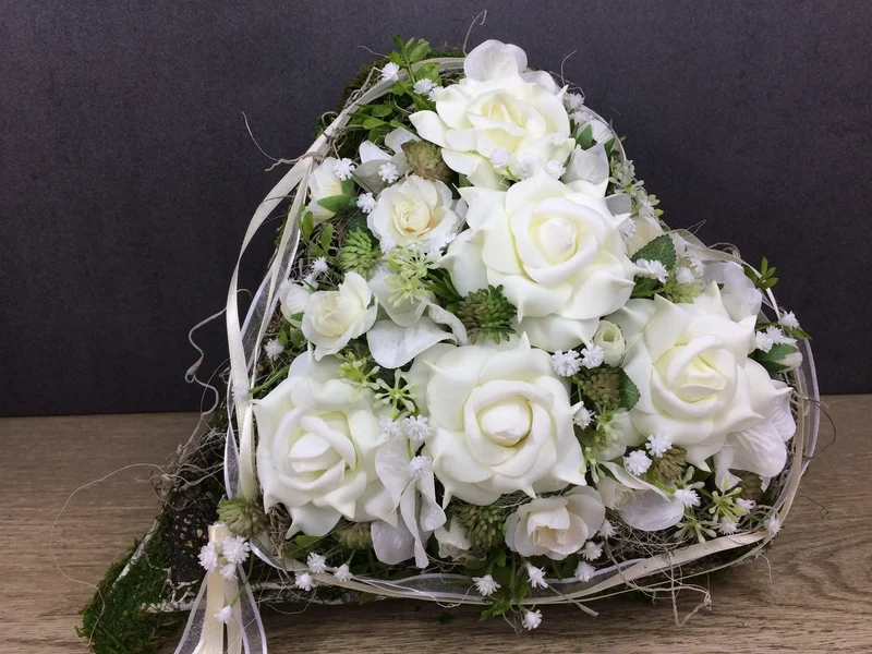 Rose Grabherz Seidenblumen – handgefertigter Grabschmuck