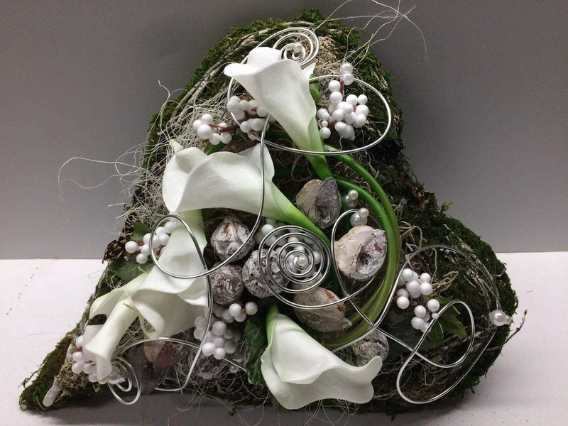 Grabherz Calla Seidenblumen – langlebiger Grabschmuck