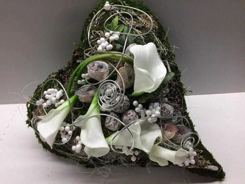 Grabherz Calla Seidenblumen – langlebiger Grabschmuck