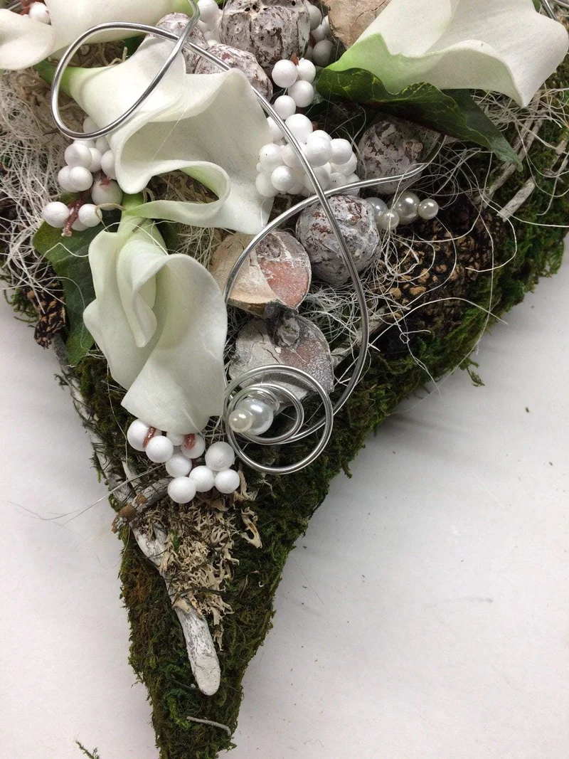 Grabherz Calla Seidenblumen – langlebiger Grabschmuck