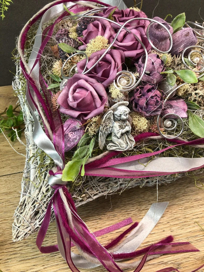 Grabdekoration Herz Rose – Seidenblumen langlebig – wetterfest & langl
