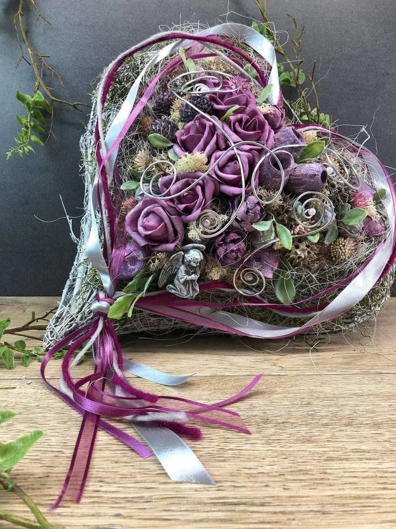 Grabdekoration Herz Rose – Seidenblumen langlebig – wetterfest & langl