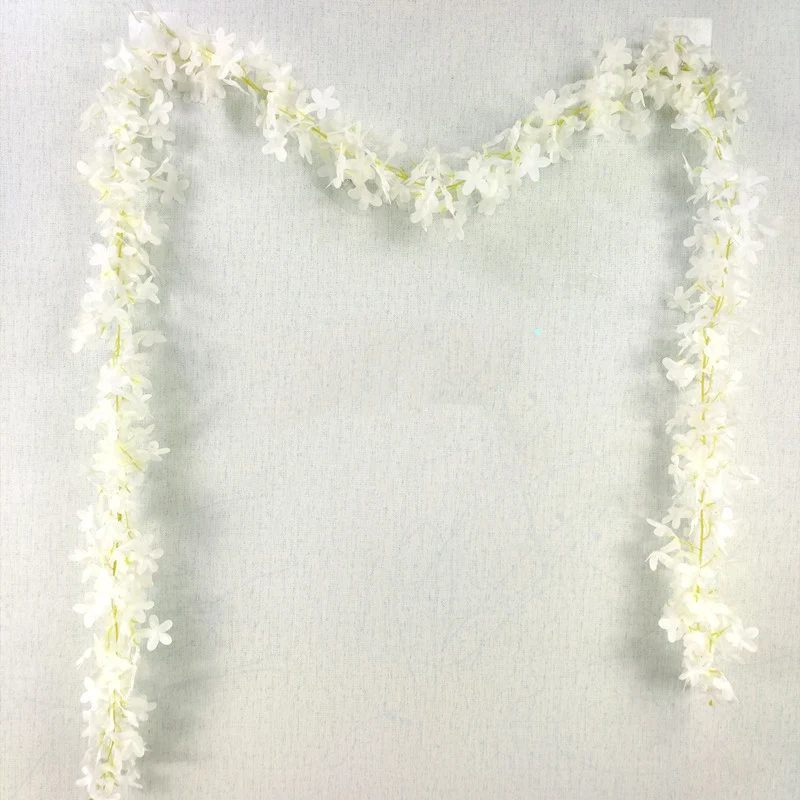 2 Meter langer Flieder Girlande Üppige Girlande aus Seide für Tischdekoration, Hochzeit & Wandschmuck