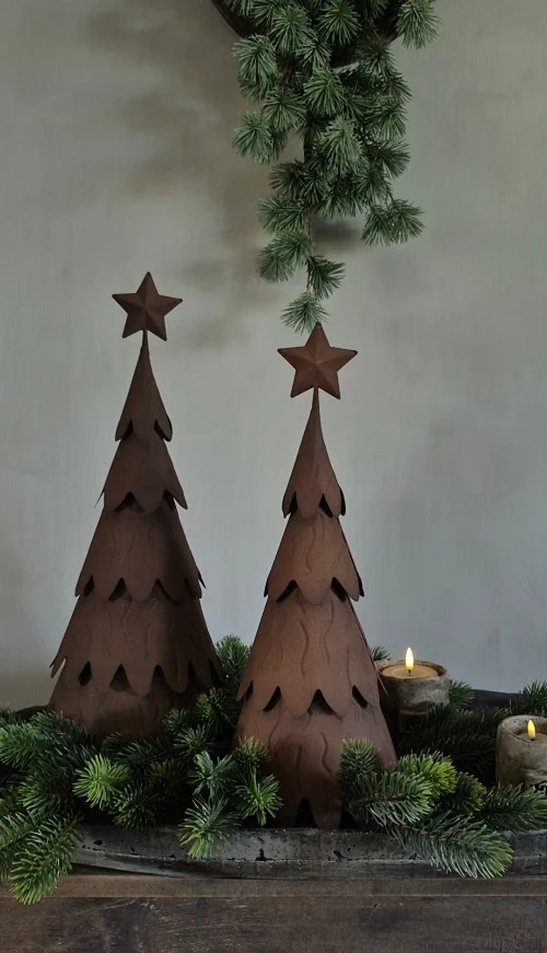 Metalen nobilis kerstboom met ster - 23x50 cm