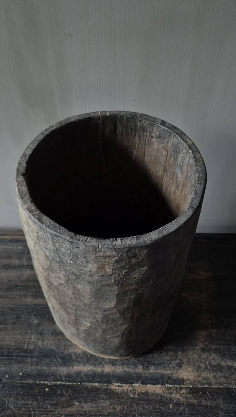 Houten pot antiek lichtbruin 20x32cm