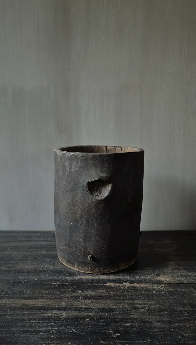 Houten pot antiek donkerbruin 20x25cm