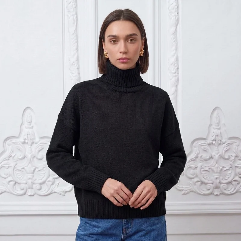 Pullover mit hohem Kragen | La Parisienne