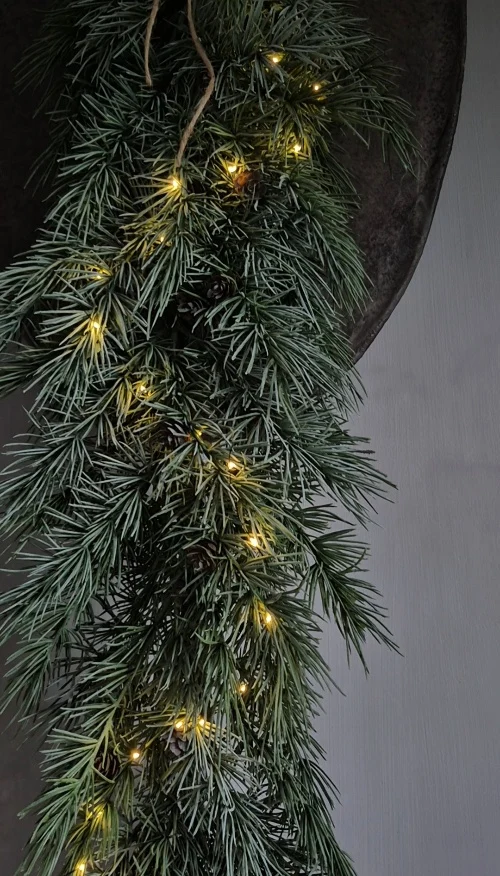 Ceder kunsttoef guirlande real touch met lichtsnoer - 130 cm