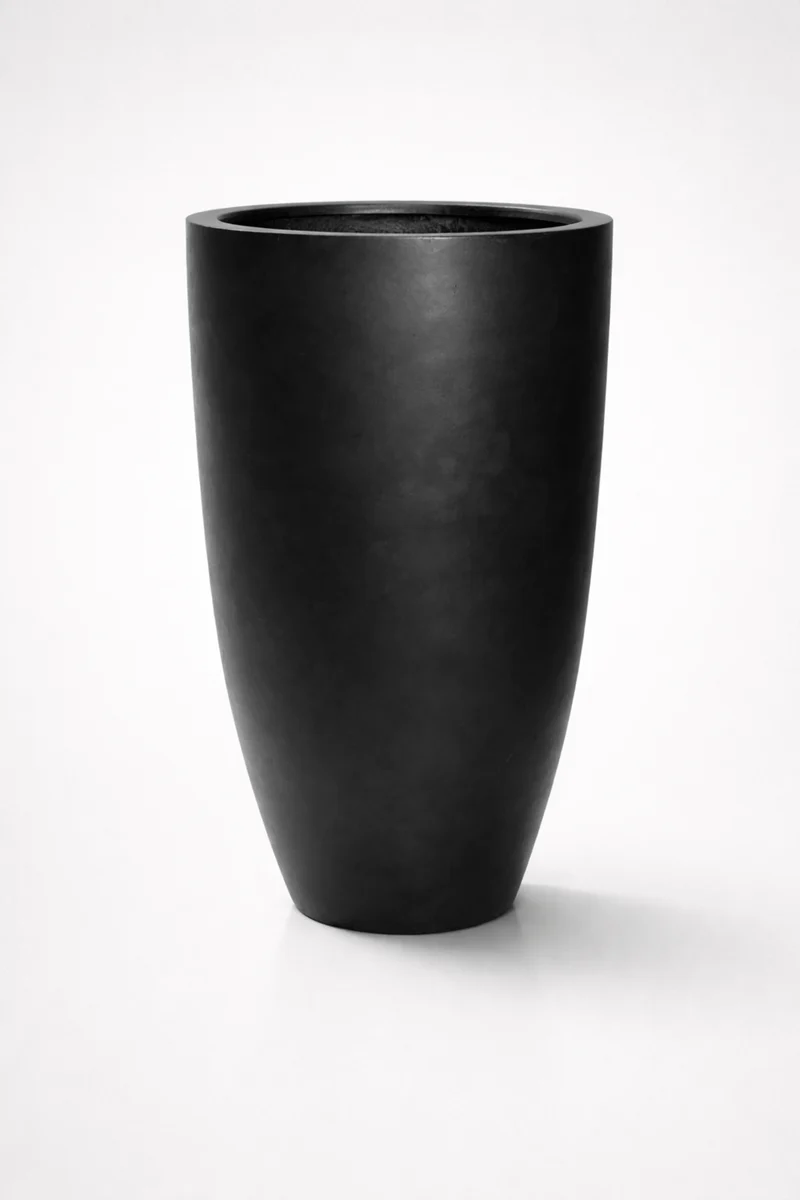 Hoher Pflanzkübel Ben Schwarz aus Fiberstone