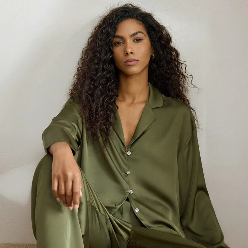 Langärmliges Pyjama-Set aus 100 % Seide | La Parisienne