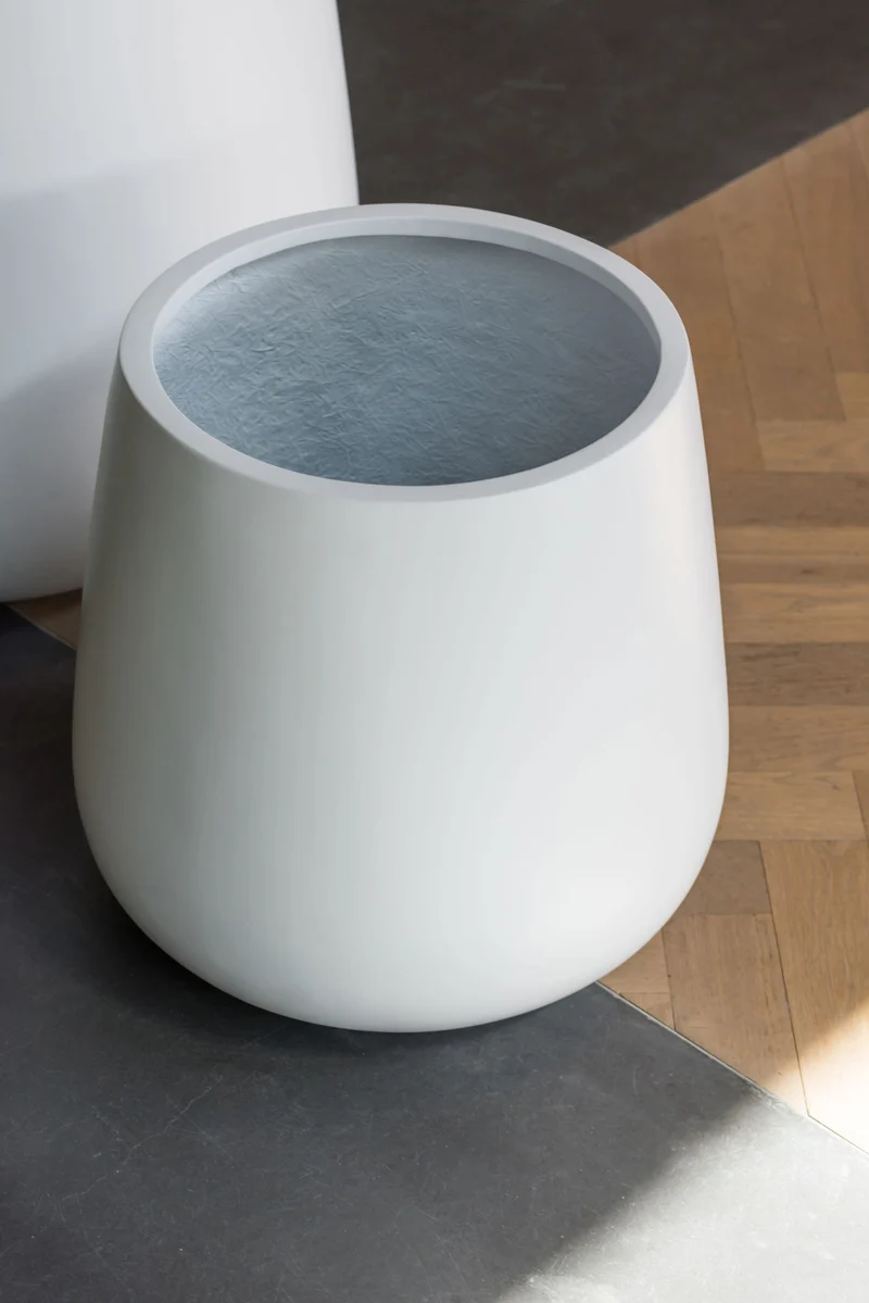Pflanzkübel Pax Matt Weiß aus robustem Fiberstone