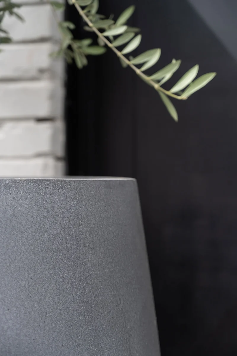 Pflanzkübel Pax Grau aus robustem Fiberstone