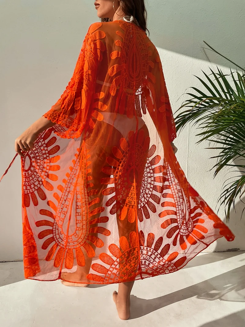 Bestickter langer Kimono mit Schleife | La Parisienne