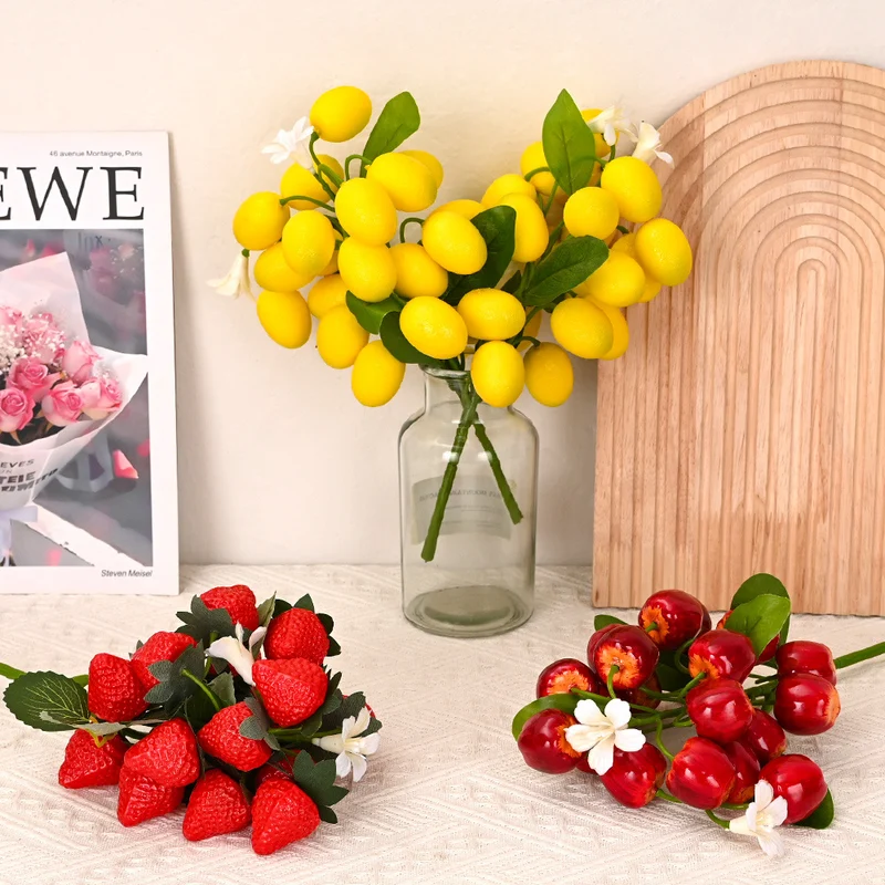 Künstlicher Erdbeerbusch, 19 Blüten, 28 cm Höhe, für Heimdekoration und Feiertage