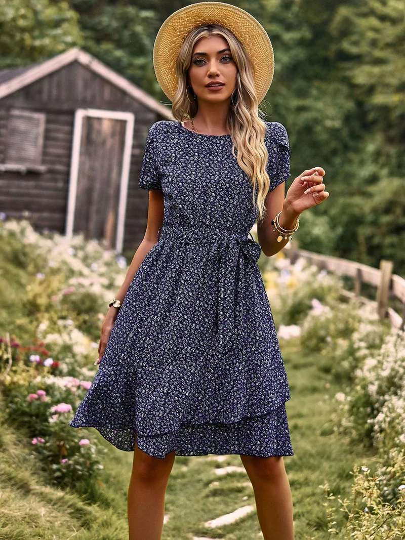 Klassisches Sommerkleid für Frauen || Klassisches Sommerkleid für Frauen La Parisienne