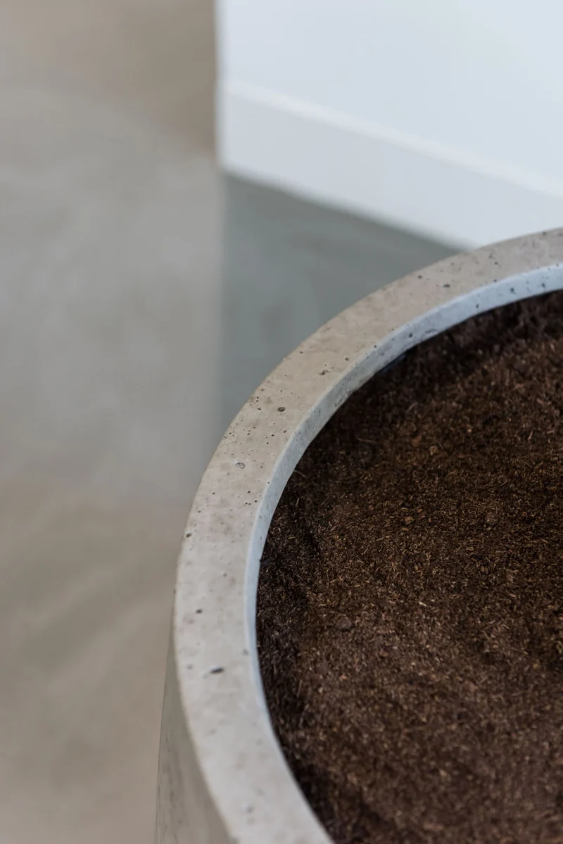 Großer Pflanzkübel Jumbo Patt Grau in Beton-Optik