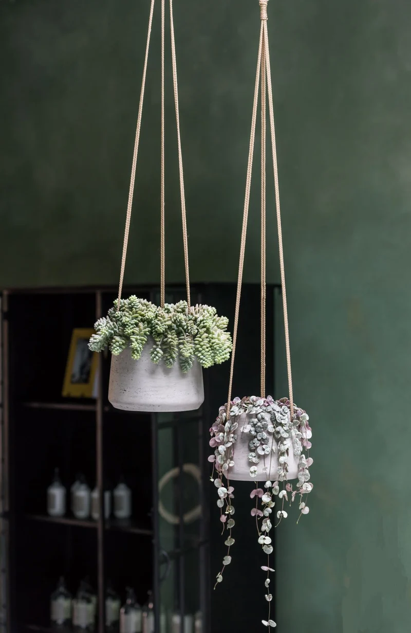 Blumenampel Patt Grau aus glasfaserverstärktem Ton